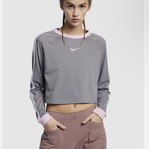 🔥Nike | Women's grey mesh cropped crewneck running top, pink/white accents sz XS - Picture 15 of 16